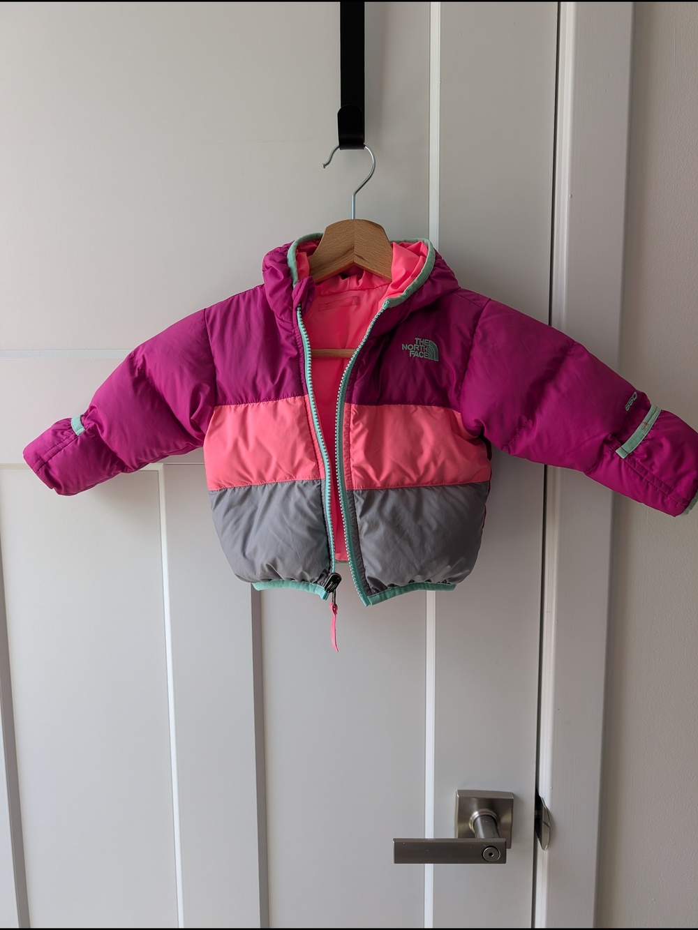 The North Face Toddler Colorblock Puffer Jacket - Pink/Magenta/Gray
